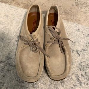 Vintage Clarks Wallabee